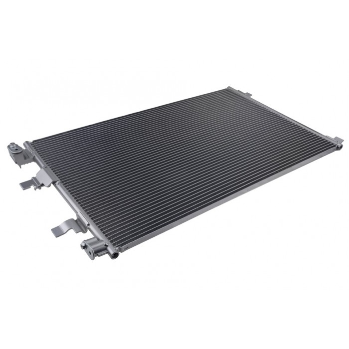 Condenseur de Clim Pour Nissan Qashqai +2 I 2011-2013 92100BB50A