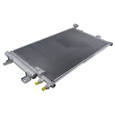 Condenseur de Clim Pour Chrysler Pacifica 2006-2008 68002779AB 68002779AA
