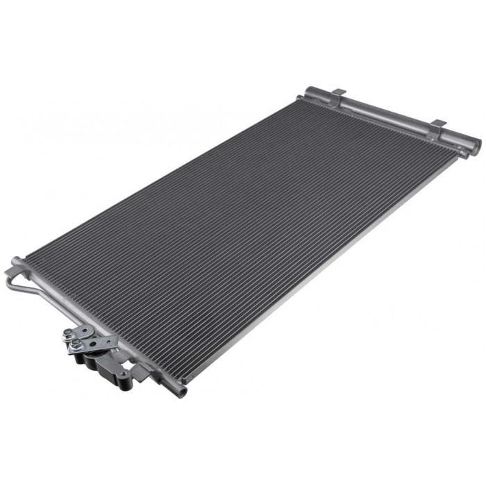 Condensateur de Clim Pour Jaguar E-Pace 2017-2018 J9C319710AA J9C7846