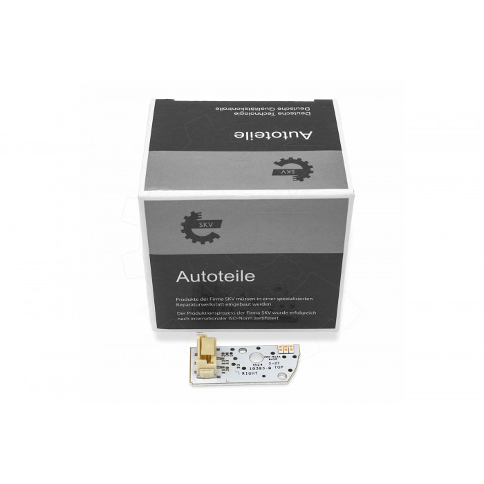 Appareil de Commande d'éclairage LED Droit Pour Infiniti QX30 B010393B
