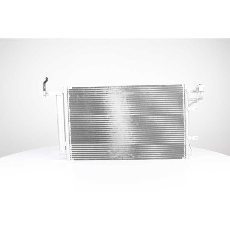Condenseur de Climatisation Pour Kia Cerato 3/5 Portes 976062F000