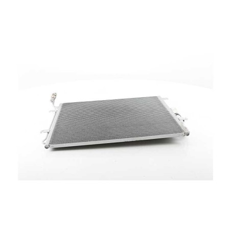 Condenseur de Climatisation Pour Land Rover Discovery III JRB500030 LR018404
