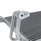 Condenseur de Climatisation Pour Ford Fiesta VI 1513108 1521951 1526277 1787028