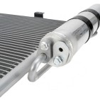 Condenseur de Climatisation Pour Renault Kangoo 7700301253 8200221131 8200708128
