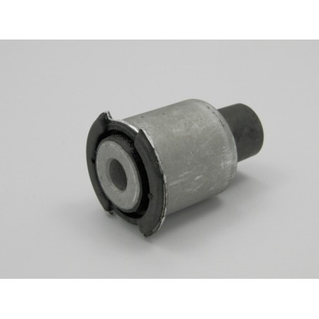 Silent Bloc de Bras de Suspension Pour Land Rover Range Rover III RGX000080
