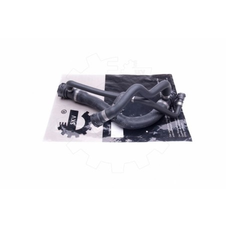 Tuyau de Refroidissement Pour BMW Série 7 E65 E66 E67 17127508010