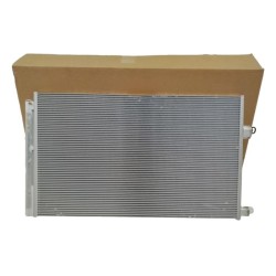 Condenseur de Clim Pour Renault Trafic III 921001261R, 921002166R
