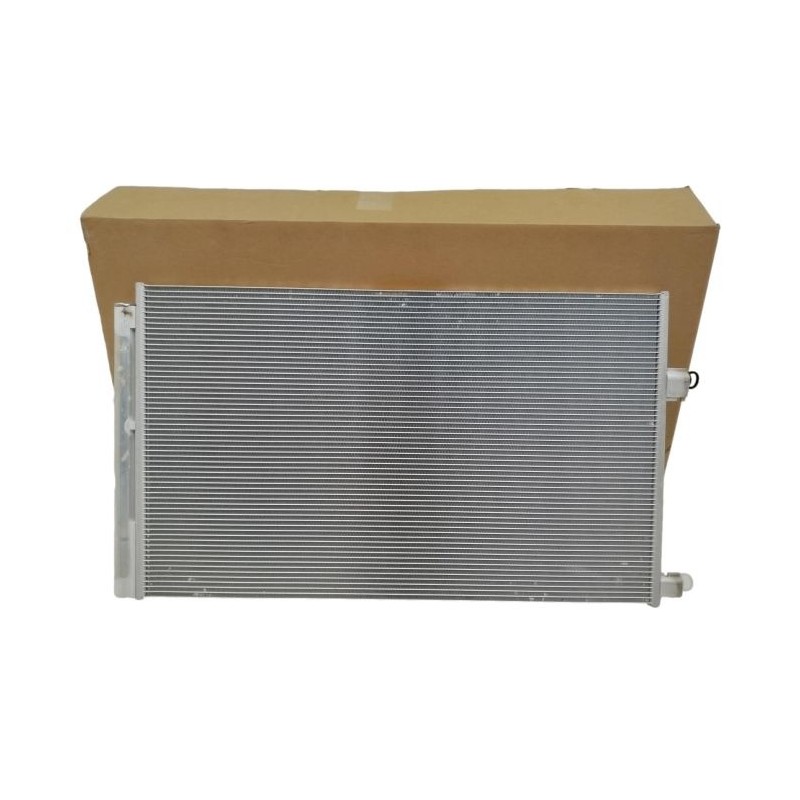 Condenseur de Clim Pour Renault Trafic III 921001261R, 921002166R
