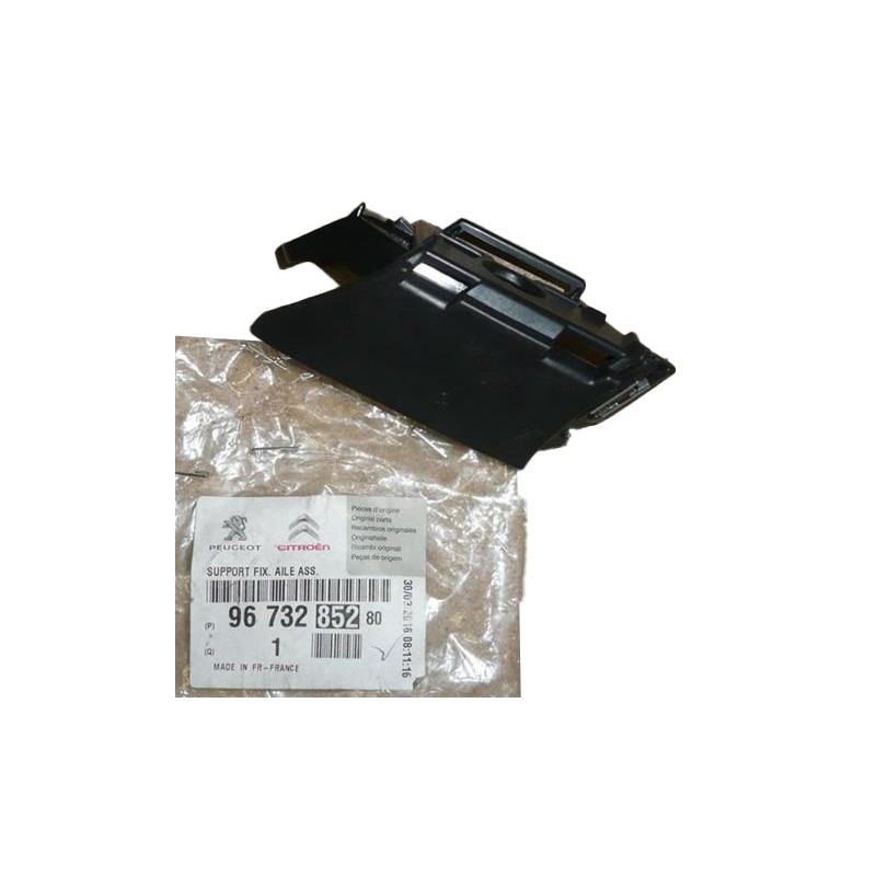 Fixation de Pare Choc Avant Droit Pour Citroën DS5