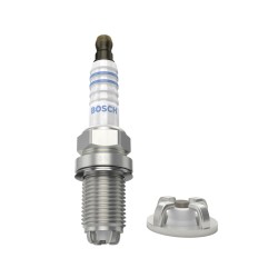1 Bougie d'Allumage Pour Peugeot 306 VW Passat Audi A4 A6 A8 Skoda 101000035HJ