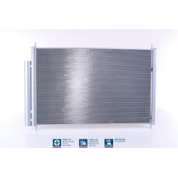 Condenseur de Clim Pour Toyota Auris Avensis Corolla Matrix Verso 8845002300