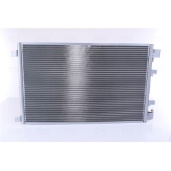 Condenseur de Clim Pour Nissan Qashqai +2 I 92100-JD500 92100JD51A