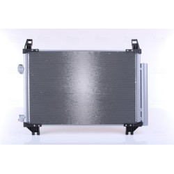 Condenseur de Clim Pour Toyota Yaris 88460-0D060 884600D210