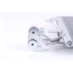 Condenseur de Clim Pour Volvo C30 C70 II S40 V50 30647932 30661958 30755665