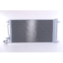 Condenseur de Clim Pour VW Audi Seat Skoda 6R0820411A 6C0816411C 6R0820411AA