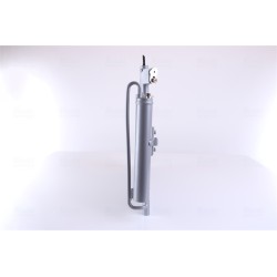 Condenseur de Clim Pour Renault Clio III Modus 8200468911 8200688392