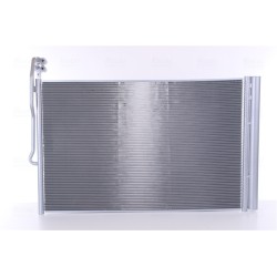 Condenseur de Clim Pour VW Touareg Porsche Cayenne 7P0.820.411A 95857311100