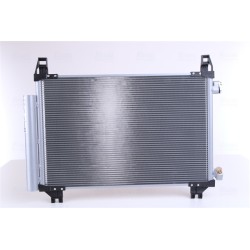Condenseur de Clim Pour Toyota Yaris 884600D200