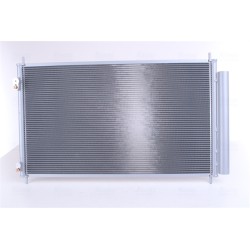 Condenseur de Clim Pour Toyota Yaris 884600D220 8846052170