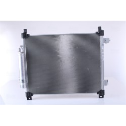 Condenseur de Clim Pour Nissan Note 921003VA1A 921003VA1B