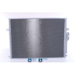 Condenseur de Clim Pour Jeep Grand Cherokee II KV8505918AA V8505918AA