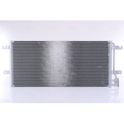 Condenseur de Clim Pour VW California T4 Transporter IV 701820413K 7D0.820.413B