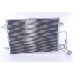 Condenseur de Clim Pour VW Passat Skoda Superb I 3B0.260.401A 3B0.260.401B