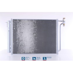 Condenseur de Clim Pour BMW X5 6.914.216 6453.6.914.216 6453.8.381.543 8.381.543