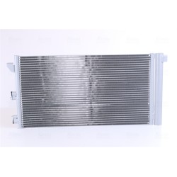 Condenseur de Clim Pour Fiat Panda 46798100 51767143 51960726 K46798100