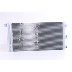 Condenseur de Clim Pour Fiat Panda 46798100 51767143 51960726 K46798100