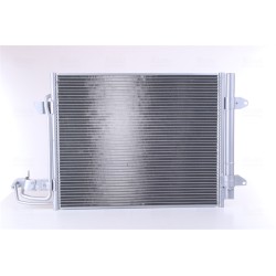 Condenseur de Clim Pour VW Caddy III Touran 1T0.820.411A 1T0.820.411B