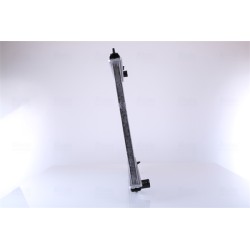 Radiateur Refroidissement Moteur Pour Nissan Pick-up 21410-2S710 214603S800