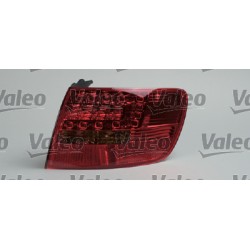 Feu Arrrière Droit Pour Audi A6 4F9945096B 4F9945096H