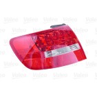 Feu Arrrière Droit Pour Audi A6 4F9945096E