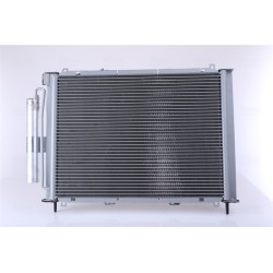 Condenseur de Clim Pour Renault Kangoo 7711497454 8200267994 8200732379