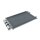 Condenseur de climatisation Pour CLIO KANGOO THALIA I II 8200221131 8200757789