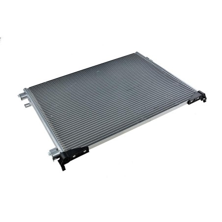 Condenseur de climatisation Pour PRIMASTAR VIVARO TRAFIC II 8200465490 4417652